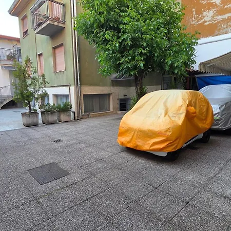 Sansiromilano Beboscar It 4* Milan