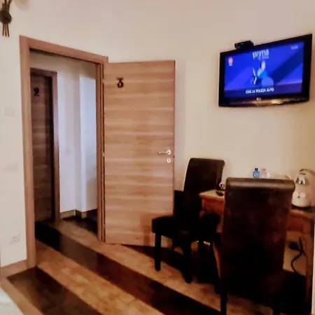 Panzió Sansiromilano Beboscar It Milánó
